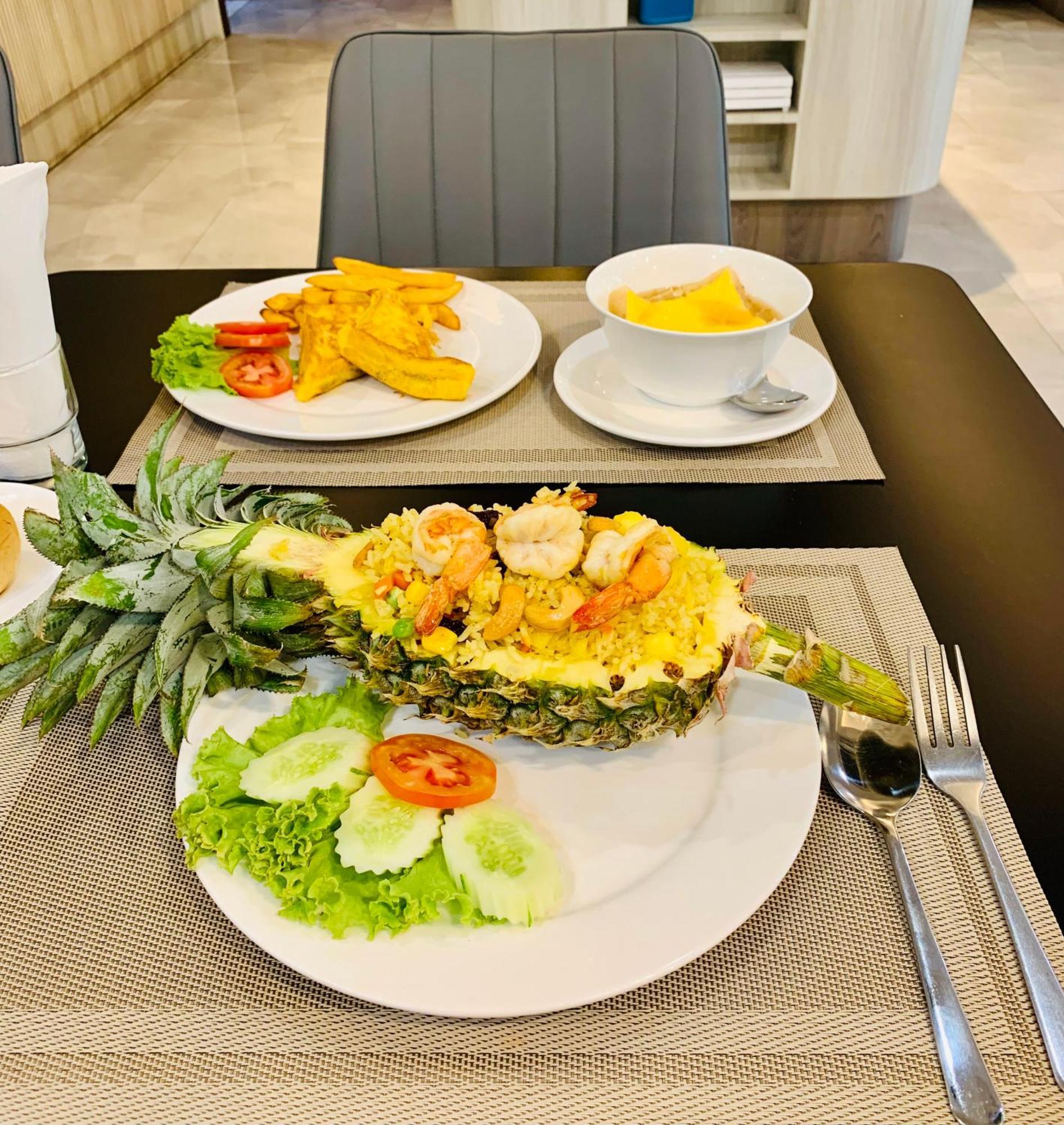 Thana Wisut Hotel Bangkok Exterior photo